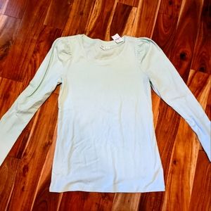 NWT Gap xs long sleeve T-shirt with puffed shoulders in a light mint